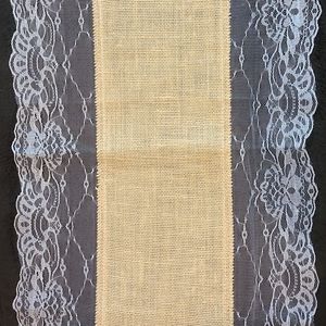 2 lace & burlap table runners
